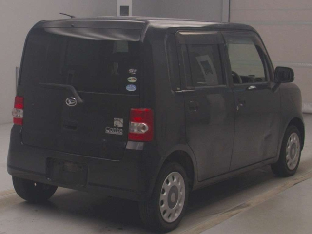 DAIHATSU MOVE CONTE 2010