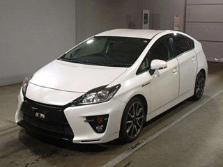 TOYOTA PRIUS 2015