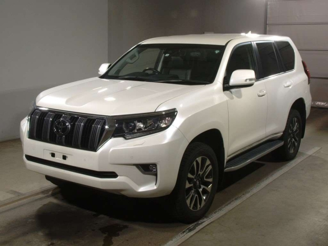 TOYOTA LAND CRUISER PRADO 2022