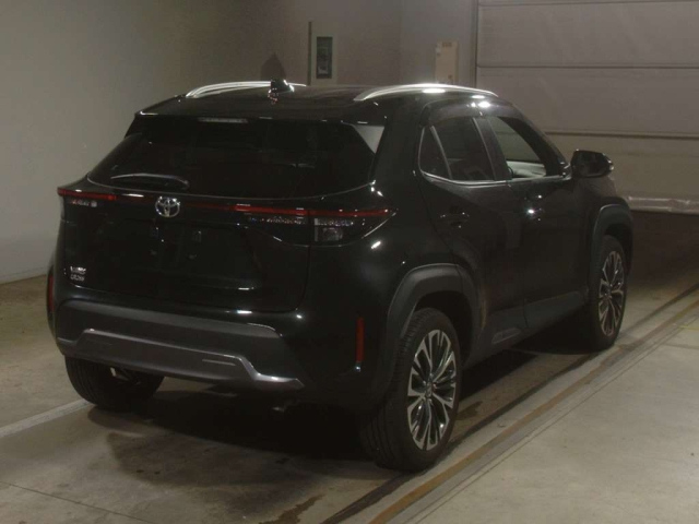 TOYOTA YARIS CROSS 2023