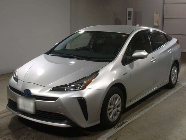 TOYOTA PRIUS 2019