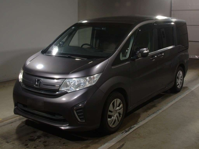HONDA STEP WAGON 2016