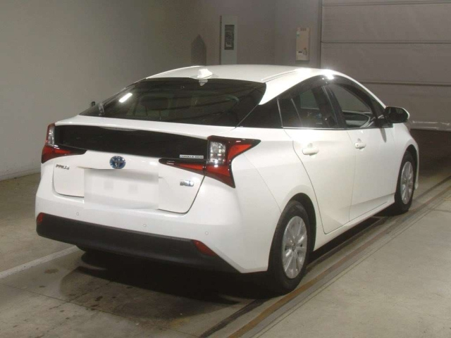 TOYOTA PRIUS 2022