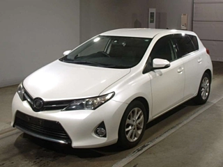 TOYOTA AURIS 2012