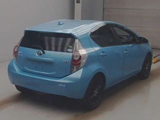 TOYOTA AQUA 2014