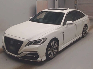 TOYOTA CROWN 2018