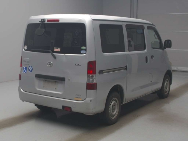 TOYOTA TOWN ACE VAN 2016