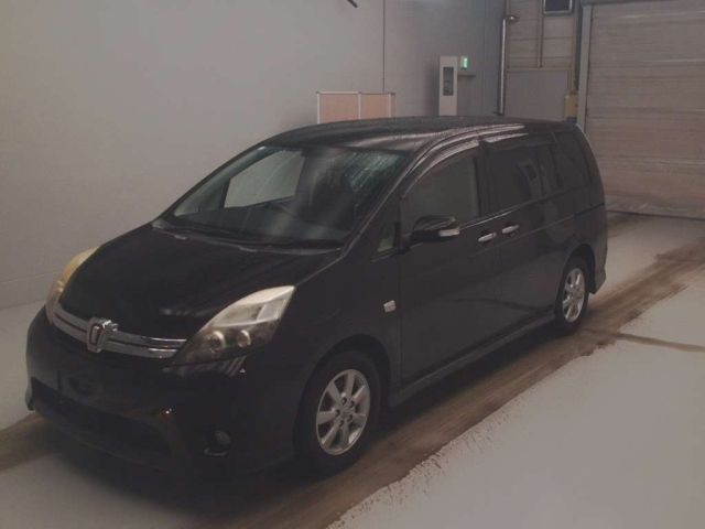 TOYOTA ISIS 2012