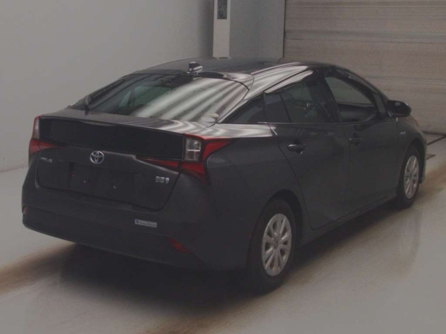 TOYOTA PRIUS 2020