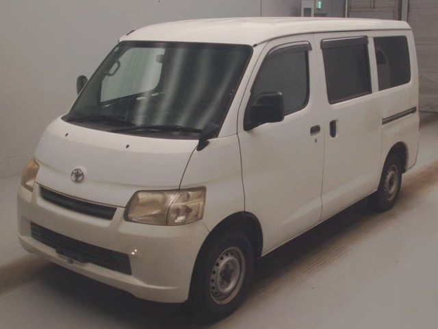TOYOTA TOWN ACE VAN 2015