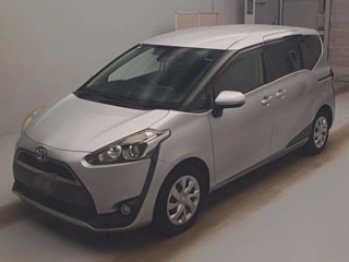 TOYOTA SIENTA 2016