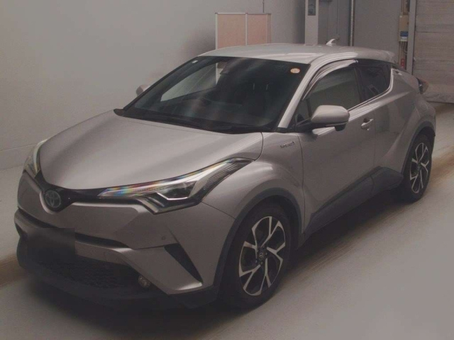 TOYOTA C-HR 2017