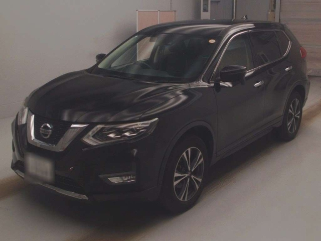 NISSAN X-TRAIL 2018
