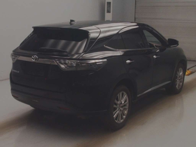 TOYOTA HARRIER 2014