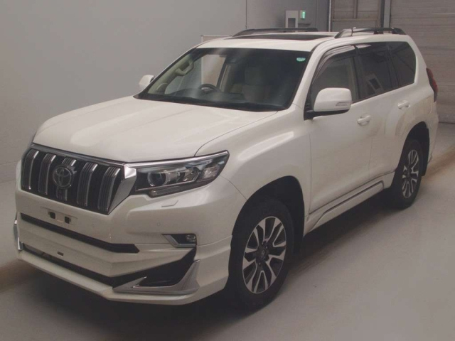 TOYOTA LAND CRUISER PRADO 2022