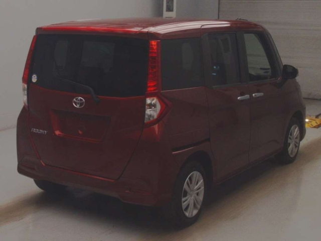 TOYOTA ROOMY 2021