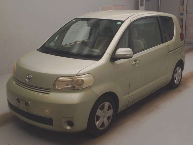 TOYOTA PORTE 2008