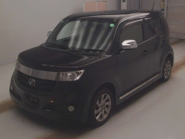 TOYOTA BB 2016