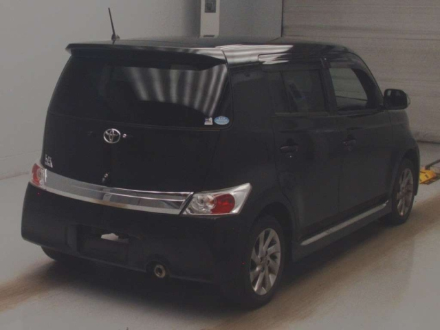 TOYOTA BB 2016