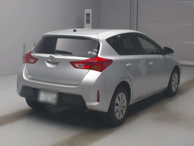 TOYOTA AURIS 2013