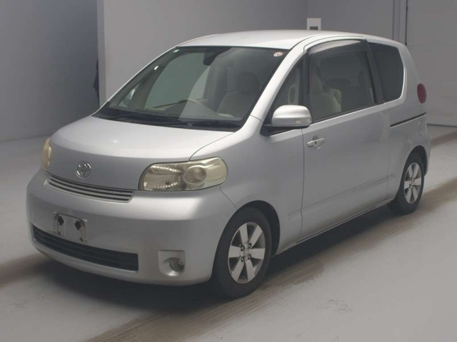 TOYOTA PORTE 2008