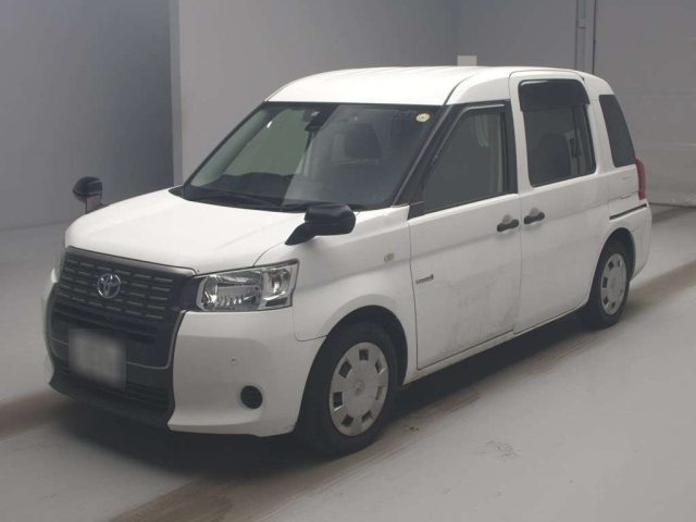 TOYOTA JPN TAXI 2019