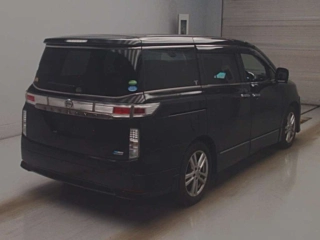 NISSAN ELGRAND 2013
