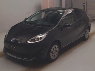 TOYOTA AQUA 2020