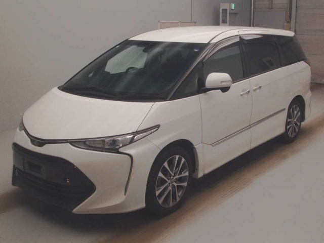TOYOTA ESTIMA 2016
