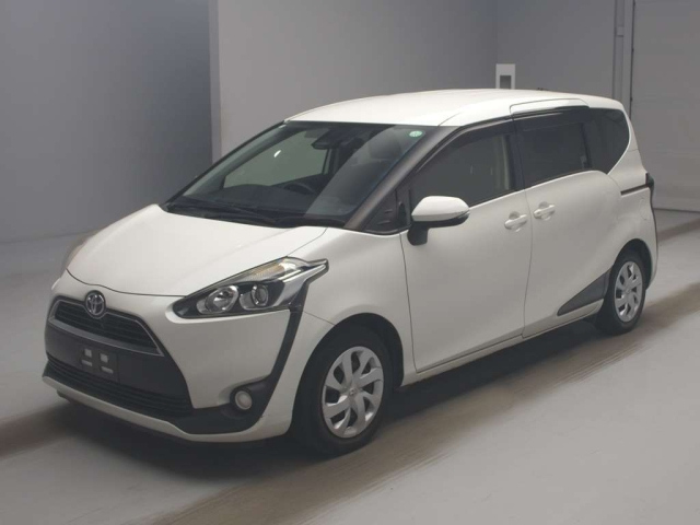 TOYOTA SIENTA 2016