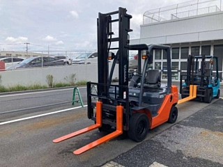 TOYOTA FORKLIFT 2016