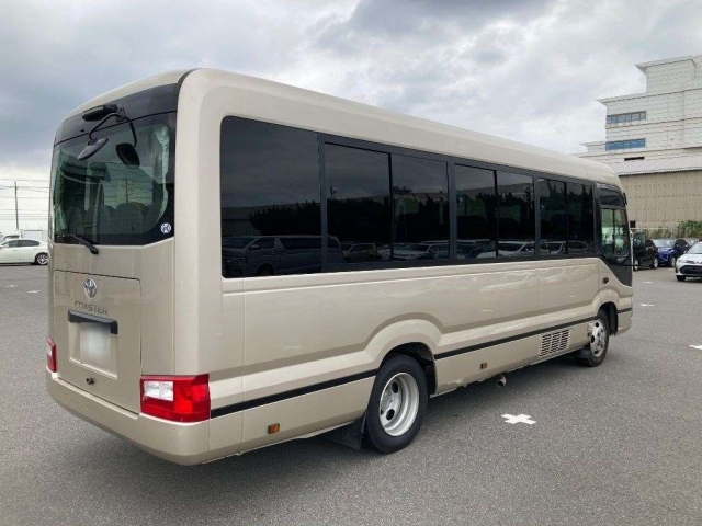 TOYOTA COASTER 2019