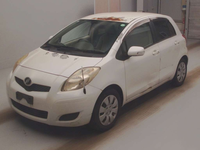 TOYOTA VITZ 2008