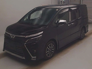 TOYOTA VOXY 2015