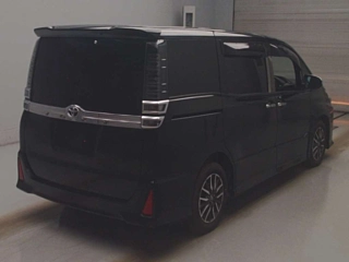 TOYOTA VOXY 2015