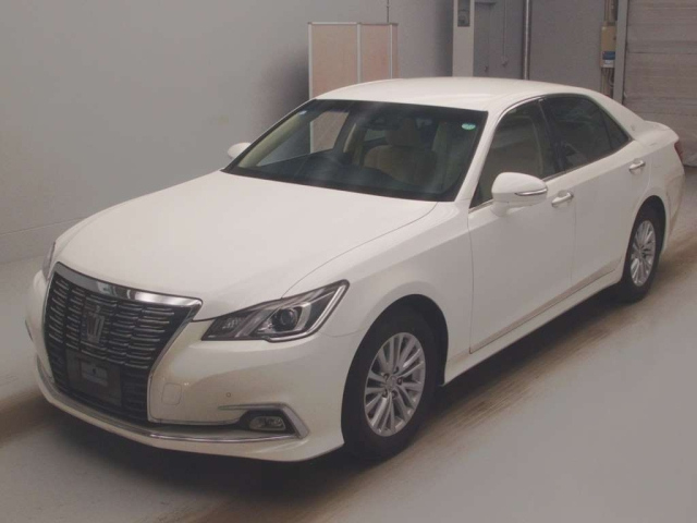 TOYOTA CROWN 2016