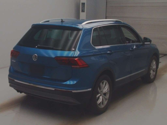 VOLKSWAGEN TIGUAN 2019