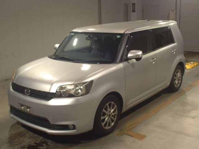 TOYOTA COROLLA RUMION 2013