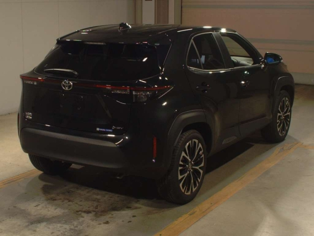 TOYOTA YARIS CROSS 2024