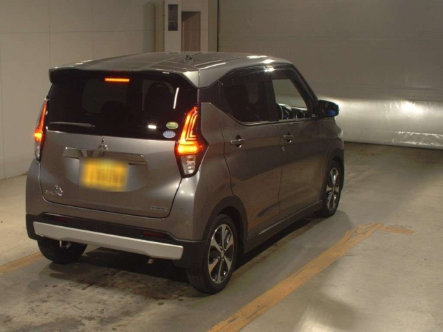 MITSUBISHI EK X 2020