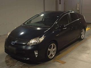 TOYOTA PRIUS 2013