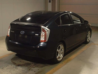 TOYOTA PRIUS 2013