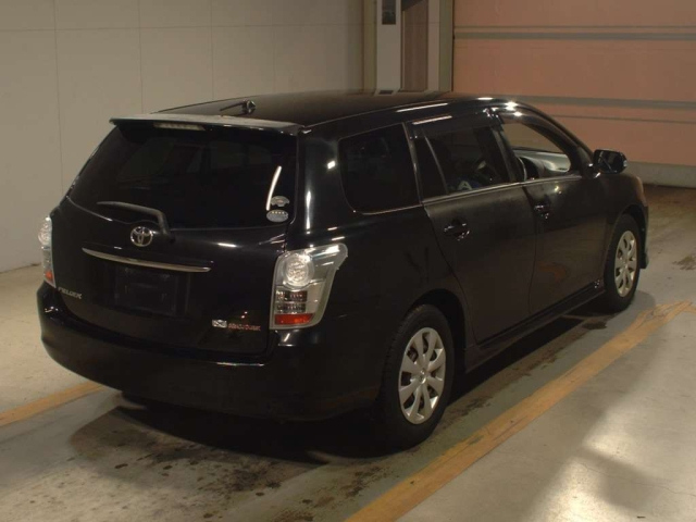 TOYOTA COROLLA FIELDER 2010