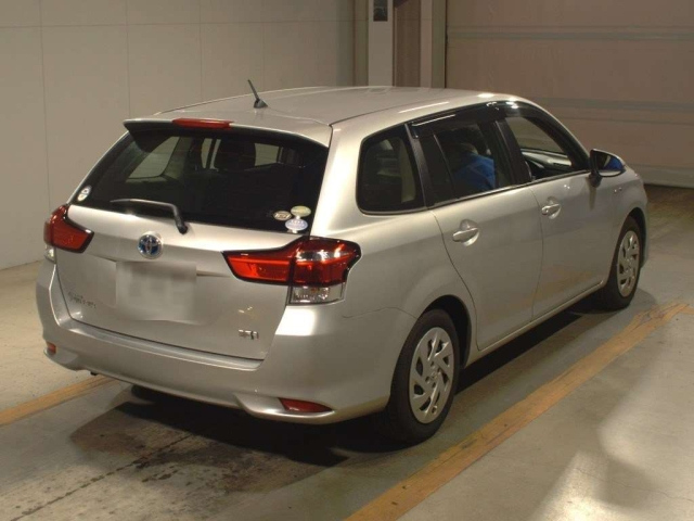 TOYOTA COROLLA FIELDER 2018