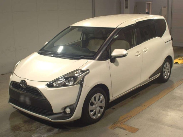 TOYOTA SIENTA 2018