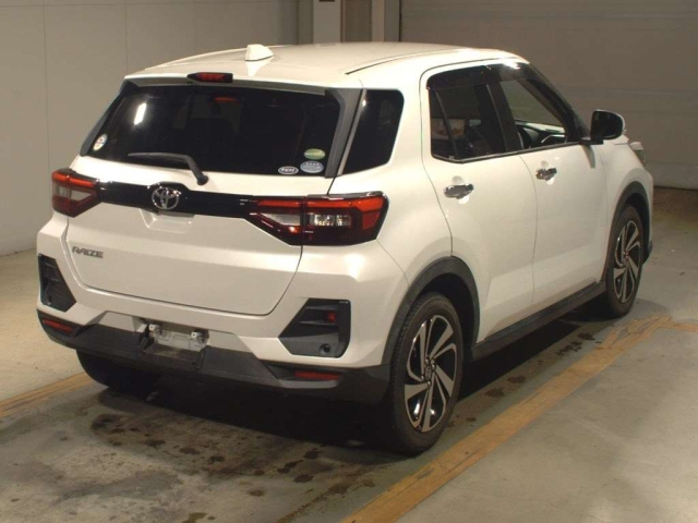 TOYOTA RAIZE 2020