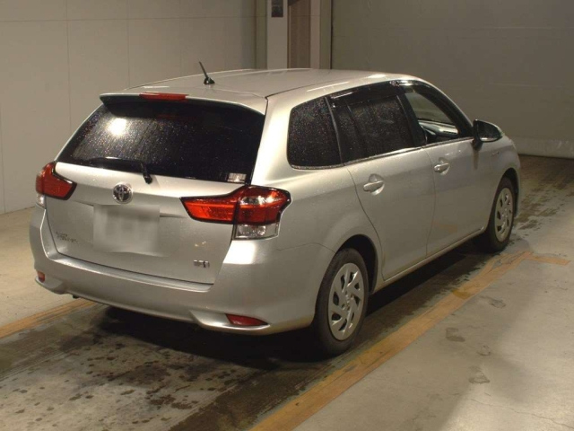 TOYOTA COROLLA FIELDER 2018