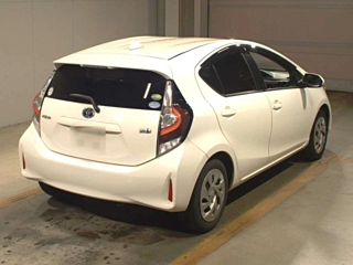 TOYOTA AQUA 2020