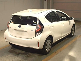 TOYOTA AQUA 2020
