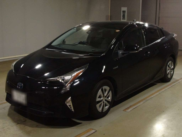 TOYOTA PRIUS 2016